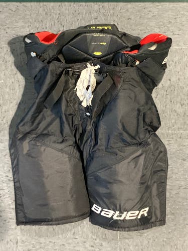 Intermediate Large Bauer Vapor X Shift Pro Hockey Pants (Used)