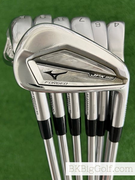 Mizuno JPX 921 Forged Iron Set 4-P / KBS $-Taper 130 Extra Stiff +1/2