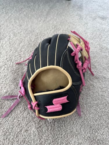 2024 SSK Z5 RH Infield Baseball Glove 11.5" (Used)