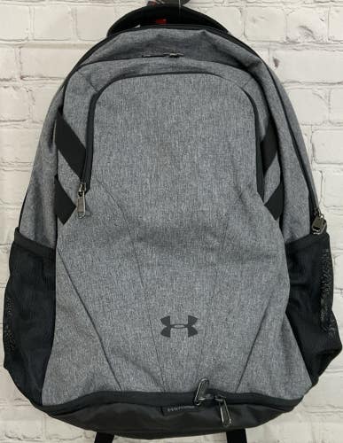Under Armour Team Hustle Storm Water Repellent Backpack Heatgear Shoulder Straps
