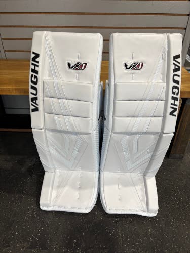 32" 2025 Vaughn VX1 Goalie Leg Pads (New)