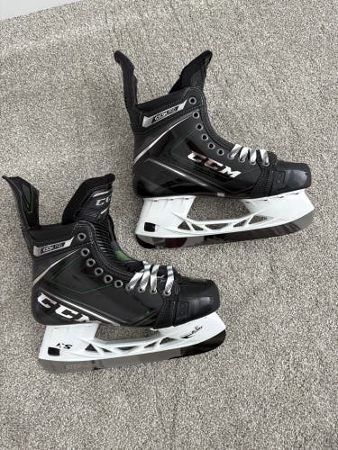 CCM RibCor 100k Pro Hockey Skates Regular Width 8.5 (Like New)
