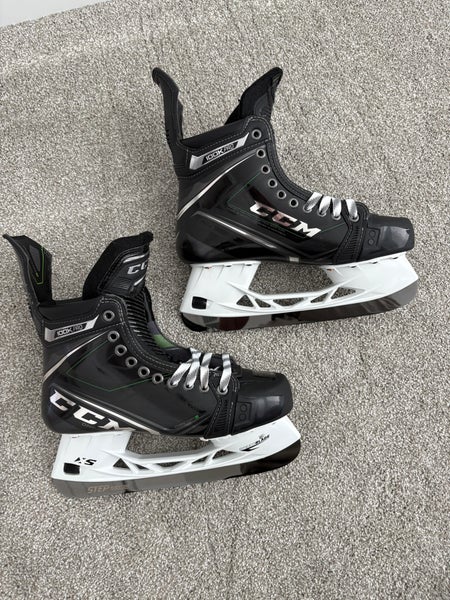 CCM RibCor 100k Pro Hockey Skates Regular Width 8.5 (Like New)