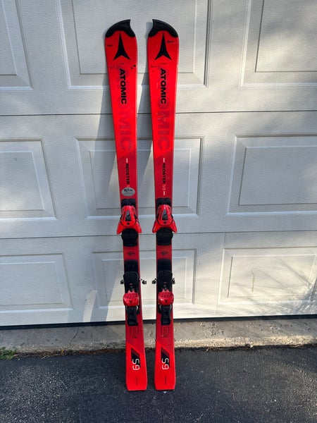 Atomic Redster S9 145 cm Racing Skis With Bindings (Used)