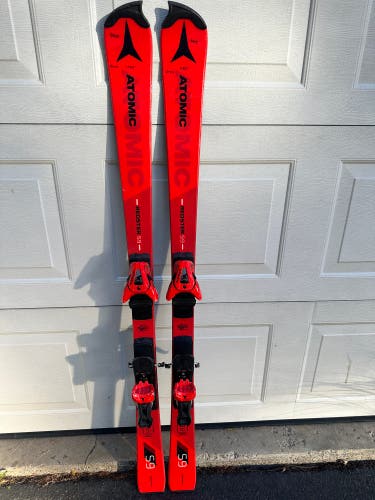 Atomic Redster S9 138 cm Racing Skis With Bindings (Used)