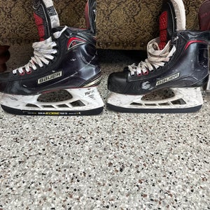 2019 Bauer Hockey Skates Regular Width 7.5 (Used)