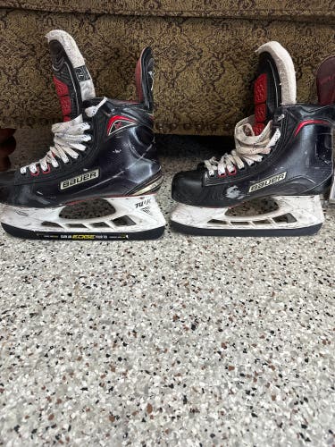 2019 Bauer Hockey Skates Regular Width 7.5 (Used)