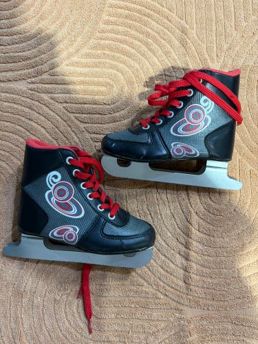 Black Bladerunner ZigZag Figure Skates Junior 11 (Used)
