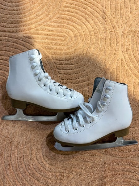 White DBX Figure Skates Junior 11 (Used)