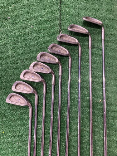 Ping Eye 2 Blue Dot Iron Set Right Handed 9 Clubs (Used)
