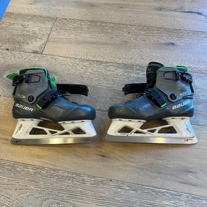 Bauer Konekt HF2 Hockey Goalie Skates Size 2 (Used)