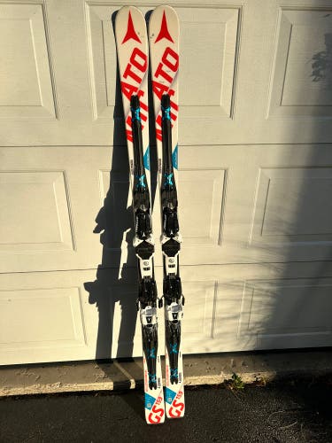 Atomic Redster G9 159 cm Racing Skis With Bindings (Used)