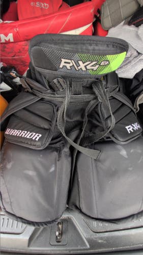 Medium Warrior Ritual x4 e+ Hockey Goalie Pants (Used)