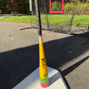 2025 Victus USABat Certified Bat (-10) 16 oz 26" (Used)