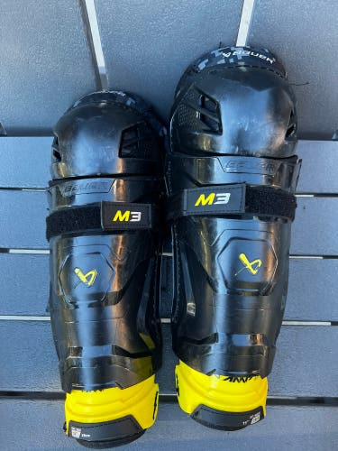 Junior Bauer Supreme M3 11" Shin Pads (Used)