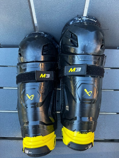 Junior Bauer Supreme M3 11" Shin Pads (Used)