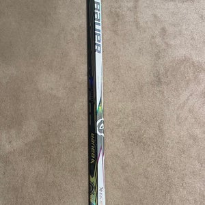 Senior Bauer Proto2 Left Hand Hockey Stick P28 senior bauer proto left hand hockey stick p28