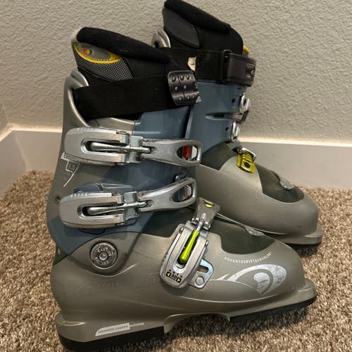 Salomon Ellipse 8.0 Ski Boots Mondo 23.5 / Women’s 6