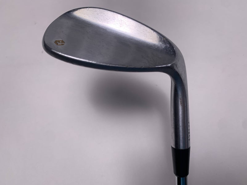 Epon Tour-Spin Sand Wedge SW 54* Dynamic Gold Tour Issue X100 Extra Stiff RH