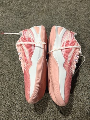 Men's Size 13.0 (W 14.0) Shoes (New)