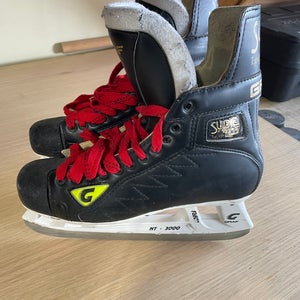 2012 Graf Supra 703 Hockey Skates Regular Width 10.5 (Used)