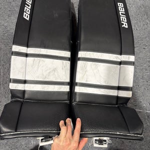 Black 32+" Intermediate Large Bauer GSX Goalie Leg Pads (Used)