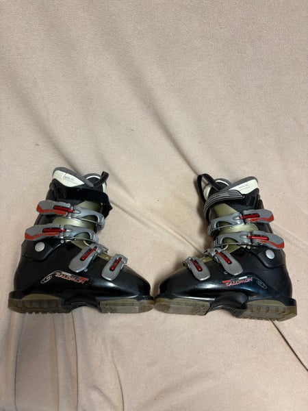 Mondo 23 & 23.5 Kid's Salomon All Mountain Ski Boots (Used)
