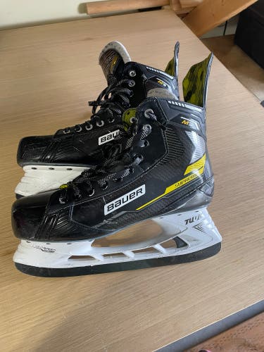 2024 Bauer Supreme M3 Hockey Skates Extra Wide Width 10.5 (Used)