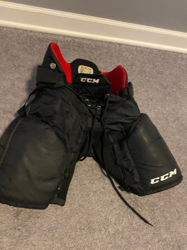 CCM U+ 08 Player Pants Junior Medium Hockey Pants (Used)