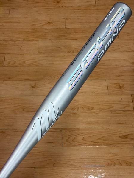 Silver Marucci Echo DMND2 Composite Bat (-9) Composite 25 oz 34" (Used)