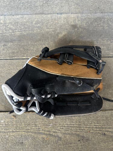 Easton Scout Flex Youth SC1000 10" Right Hand Throw Kids Black Brown )