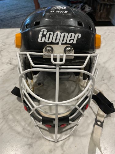 Cooper SK 2500 M Hockey Goalie Helmet Mask