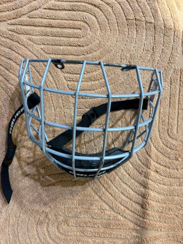 Small Bauer Profile II Facemask (Used)
