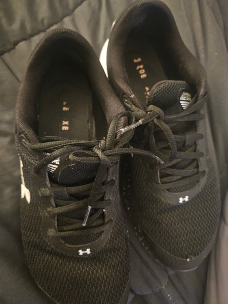 Men's Size M 10.5 (W 11.5) Under Armour Shoes (Used)