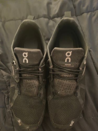 Black Men's Size M 11.0 (W 12.0) Adult Shoes (Used)