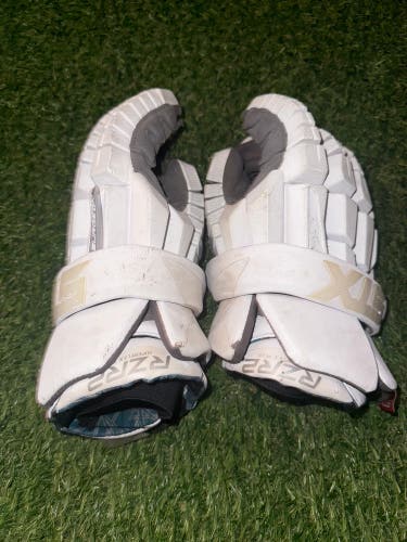 STX Surgeon RZR2 Lacrosse Gloves 12" (Used)