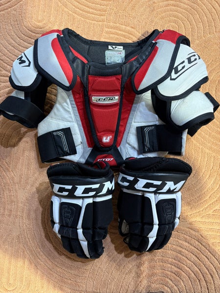 Junior CCM Chest Protector + Gloves  (Used)