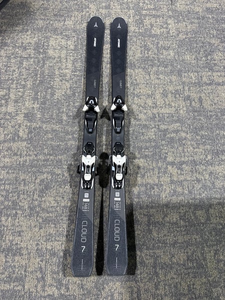 Women's Atomic Cloud 7 148 cm  Skis With Lithium 10 Bindings (Used)