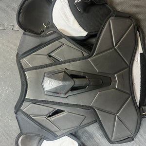 XL Senior Easton Stealth Shoulder Pads (Used)