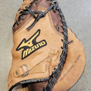 Mizuno Catcher's Franchise Excel Baseball Glove 32" (Used)