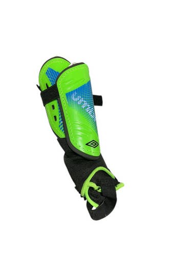 Used Umbro Soccer Shin Guards Youth Green SM 11834-S000041843