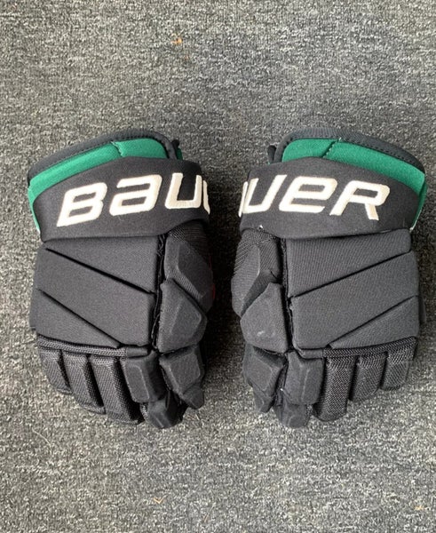 Used Bauer Vapor Hyperlite Gloves Short cuff 14"