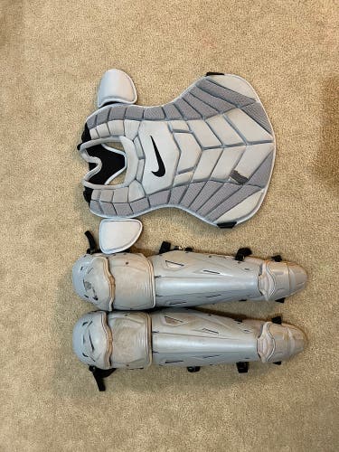 Nike Pro Catcher's Set (Used)