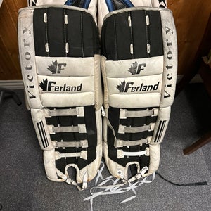 34" 1996 Warrior Goalie Leg Pads (Used)