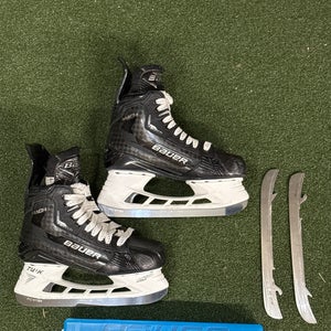 Bauer Supreme Mach Hockey Skates 6.5 (Used)