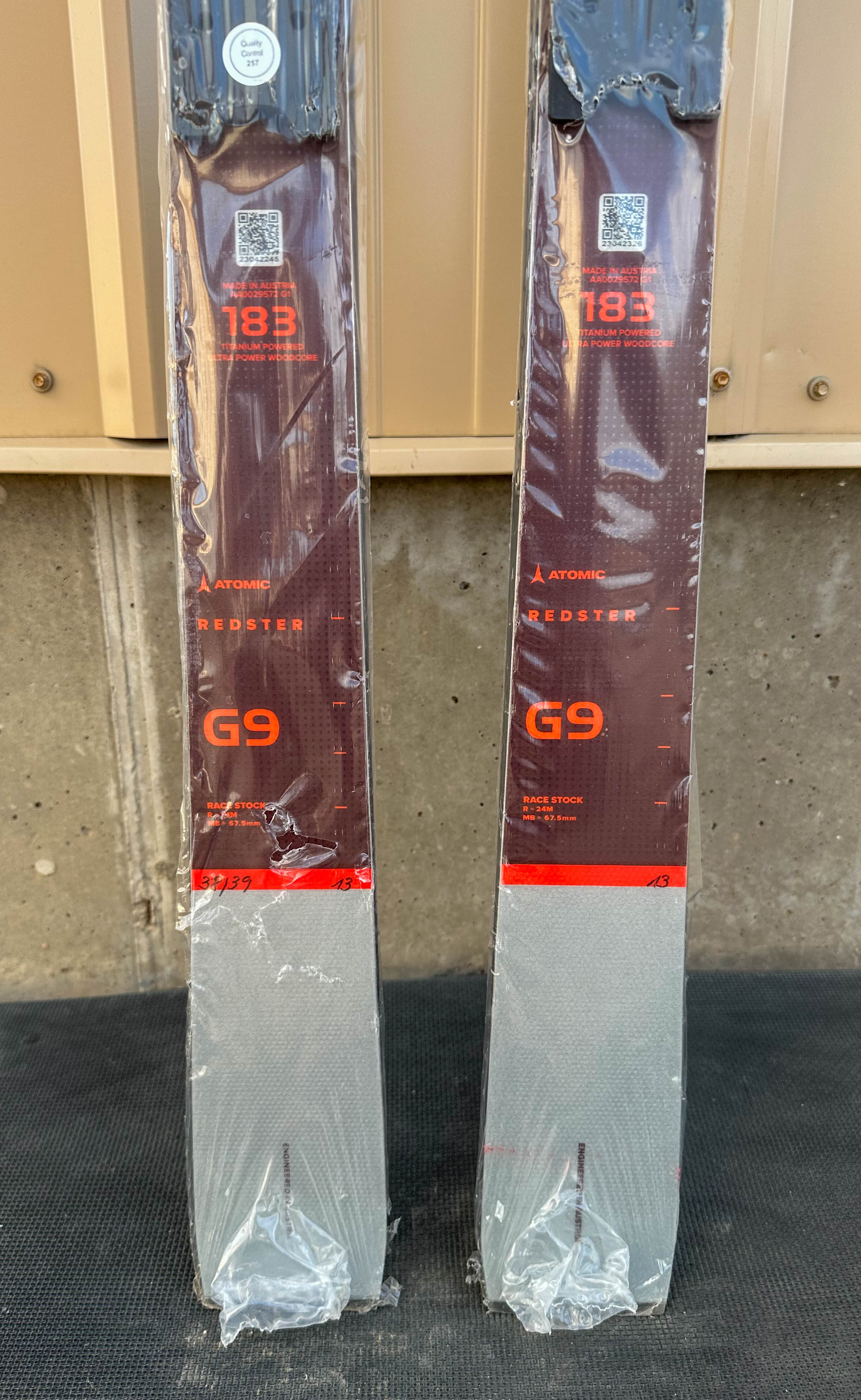 BRAND NEW! 2023 Atomic Redster G9RS REVOSHOCK GS w/X16VAR Bind 