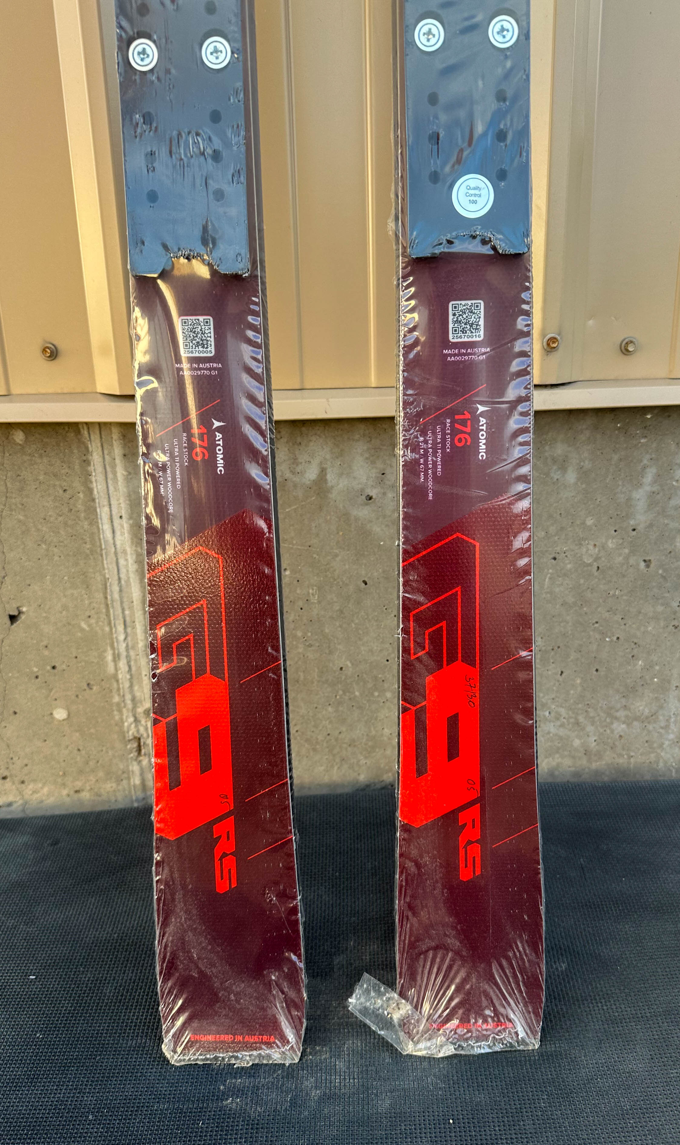 BRAND NEW! 2024 Atomic Redster G9RS REVOSHOCK GS w/X16VAR Bind