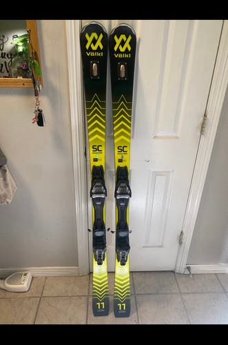 Volkl Racetiger SC 11 155cm Skis With Marker Motion 12.0 Bindings (Used twice)