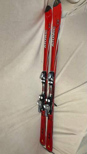 All Mountain 180 cm Atomic Beta Carve Skis (Used)