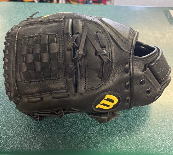 Wilson A640 Softball Glove New! 12” Left hand throw